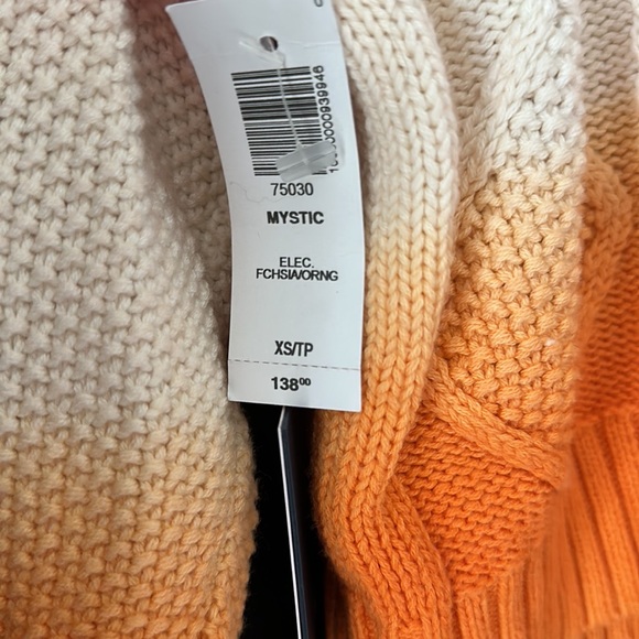 Wilfred free crop sweaterNWT - Picture 3 of 6